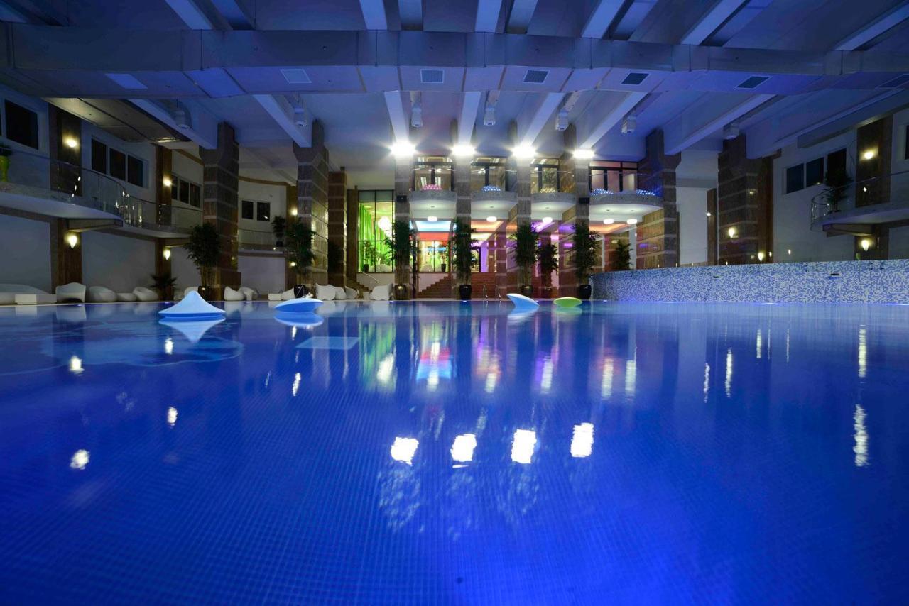 Studio Residence Militari M2 Bukarest Exteriör bild