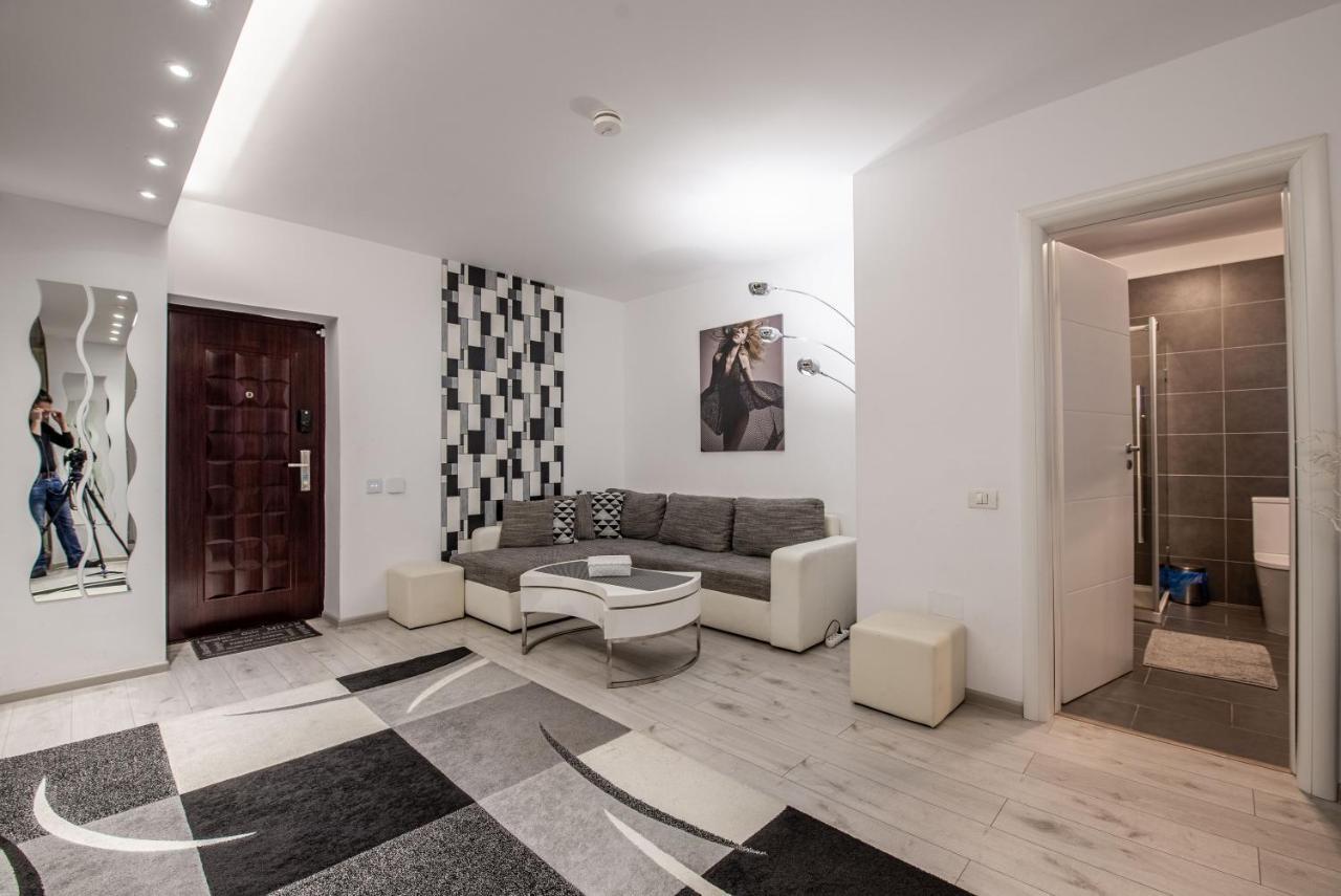 Studio Residence Militari M2 Bukarest Exteriör bild